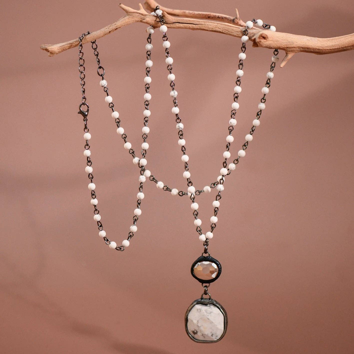 White Howlite Beaded Chain Necklace - 7266