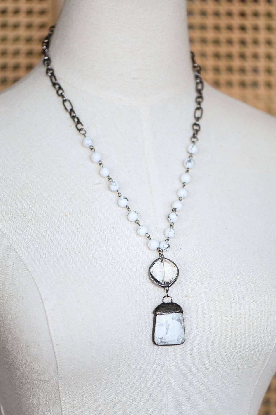 Natural Stone Pendant Beaded Chain Link Necklace