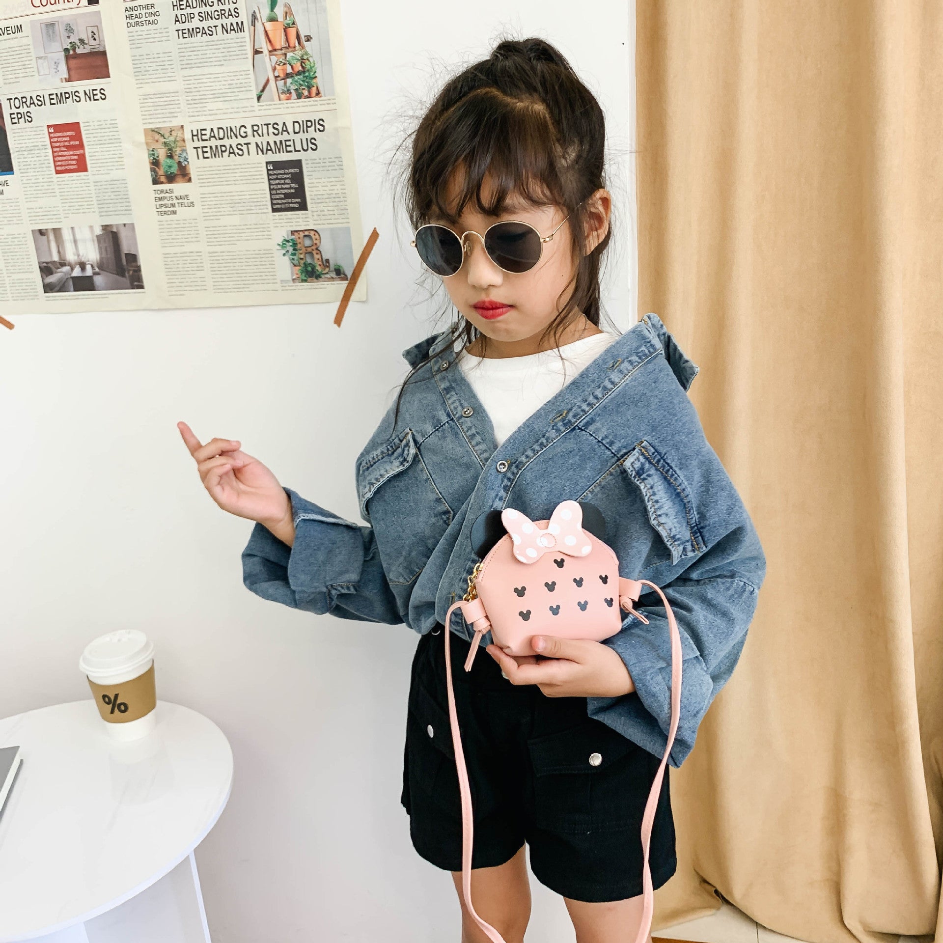 Cute Cartoon Mouse Ears Kids Crossbody Bag PU Leather Polka Dot Bow Mini Shoulder Bag For Girls.