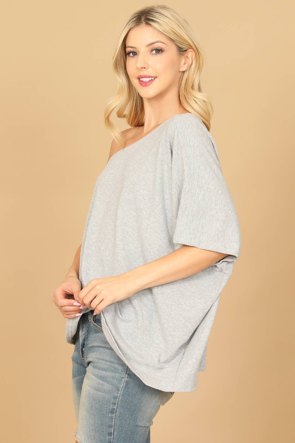 One Shoulder Half Sleeve Solid Top