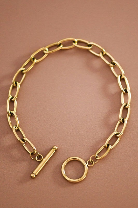 Bold Luxe Paperclip Gold Bracelet – 18K Gold Plated Toggle Statement Piece