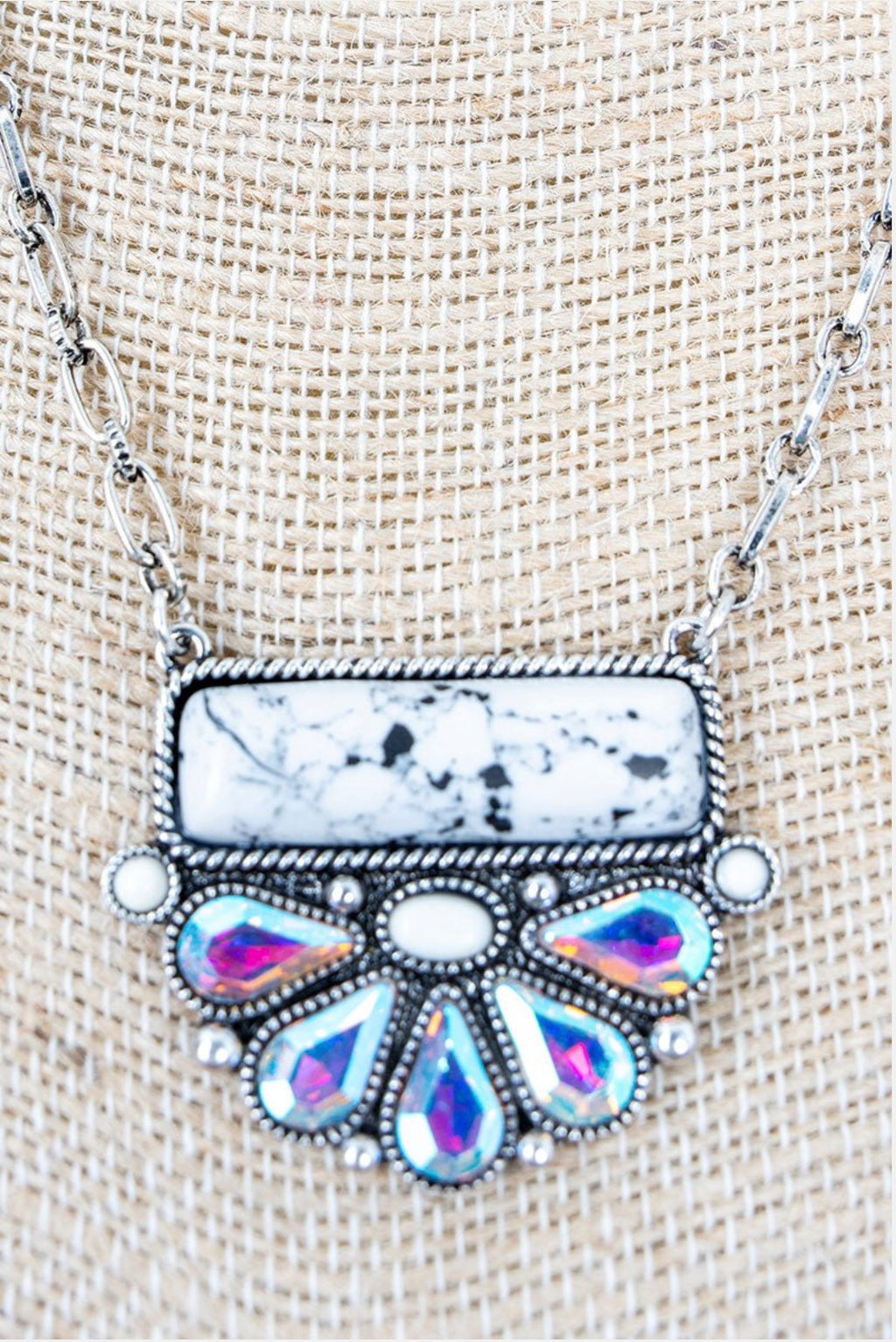 16″ Howlite Bar Necklace with AB Teardrop Fan Pendant | Silver Western Statement