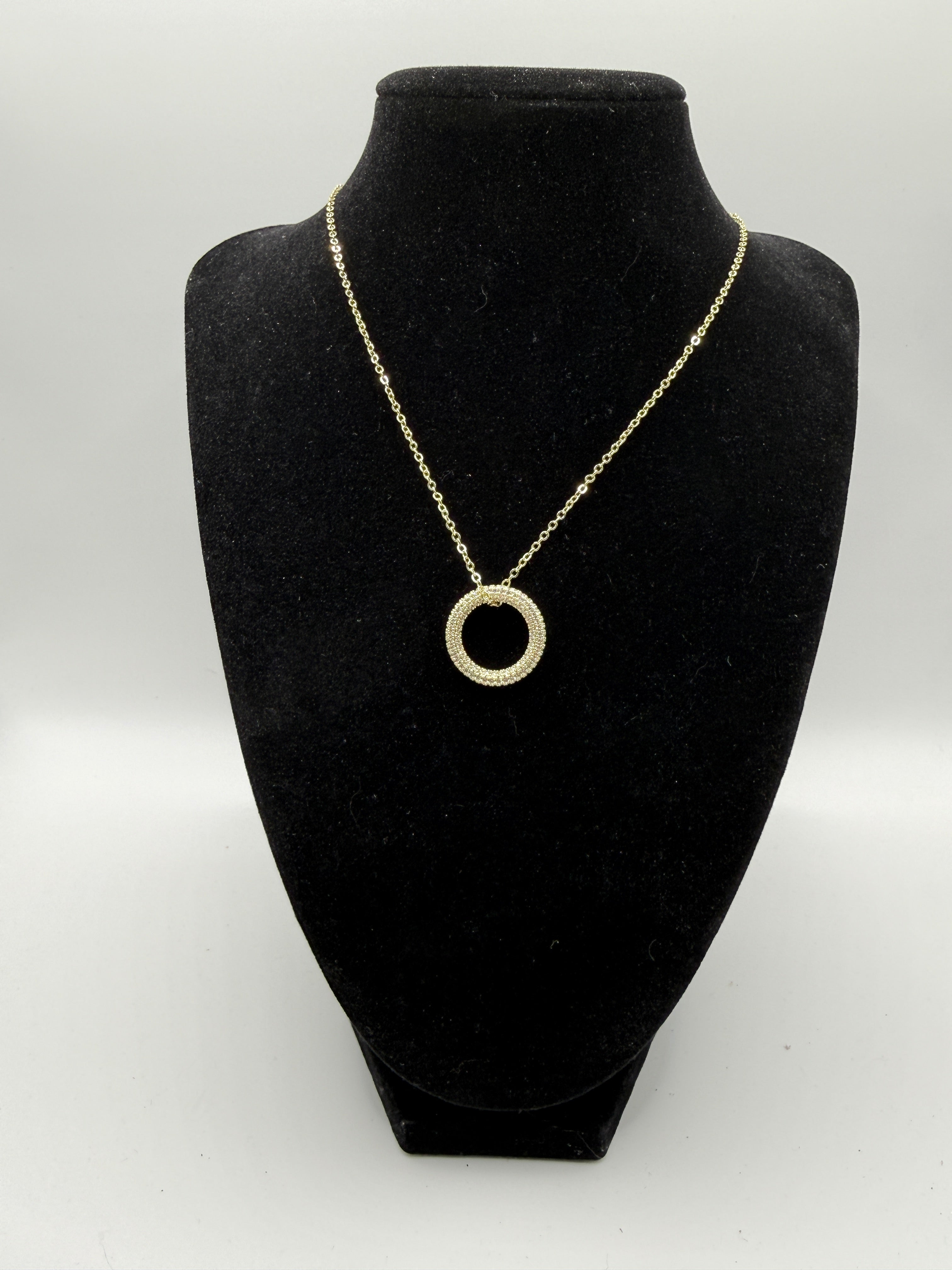 18″ Gold Pavé Open Circle Necklace