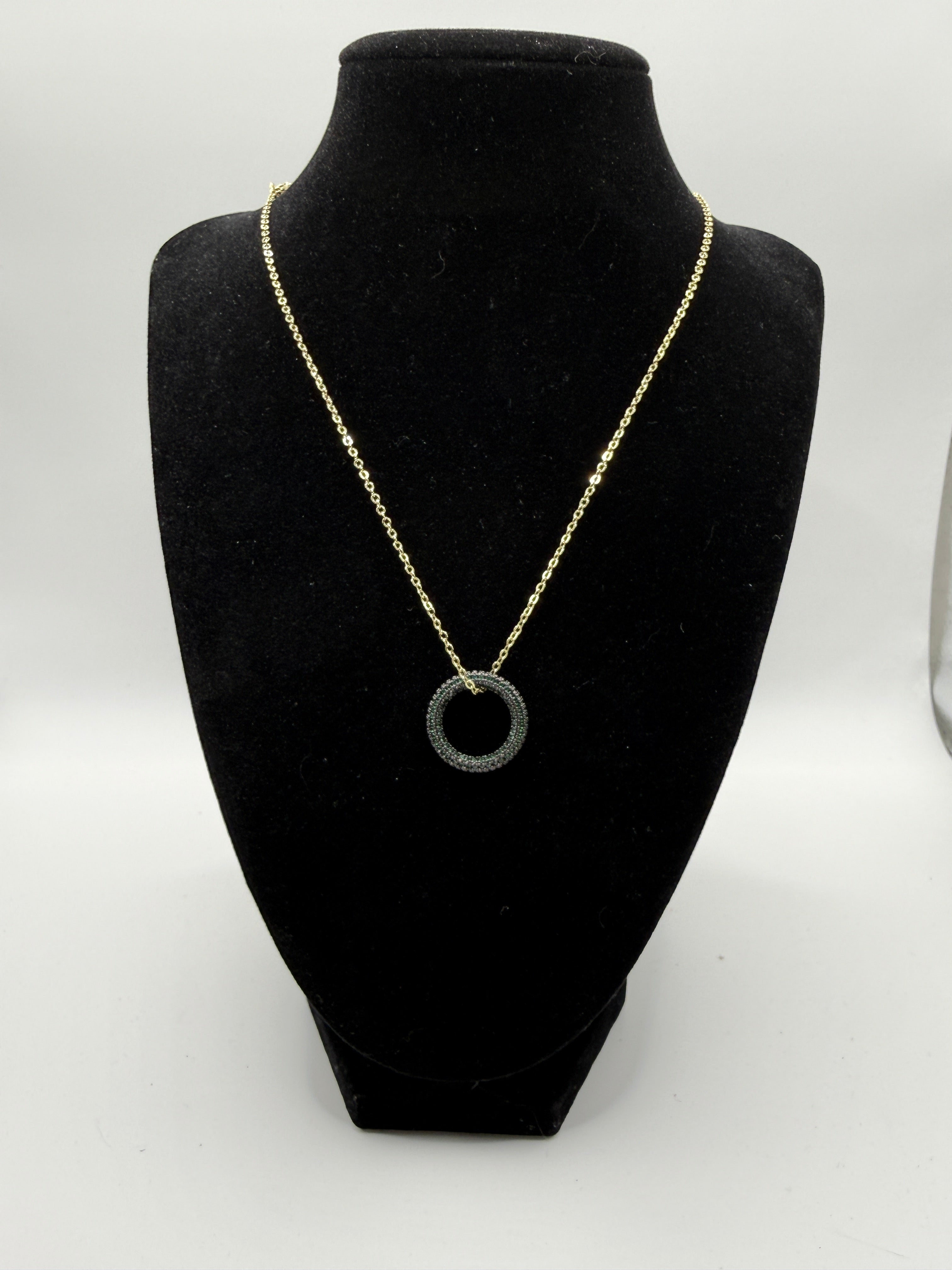 18″ Gold Pavé Open Circle Necklace