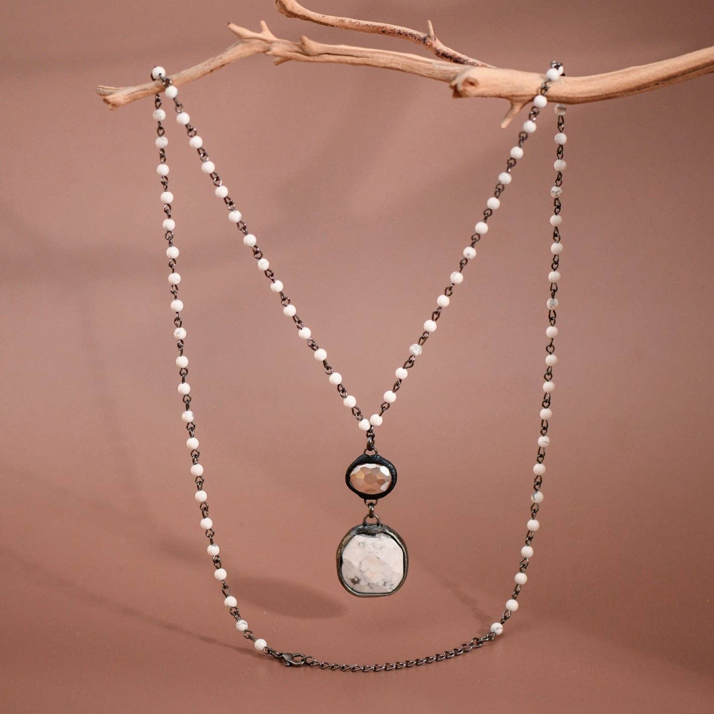 White Howlite Beaded Chain Necklace - 7266
