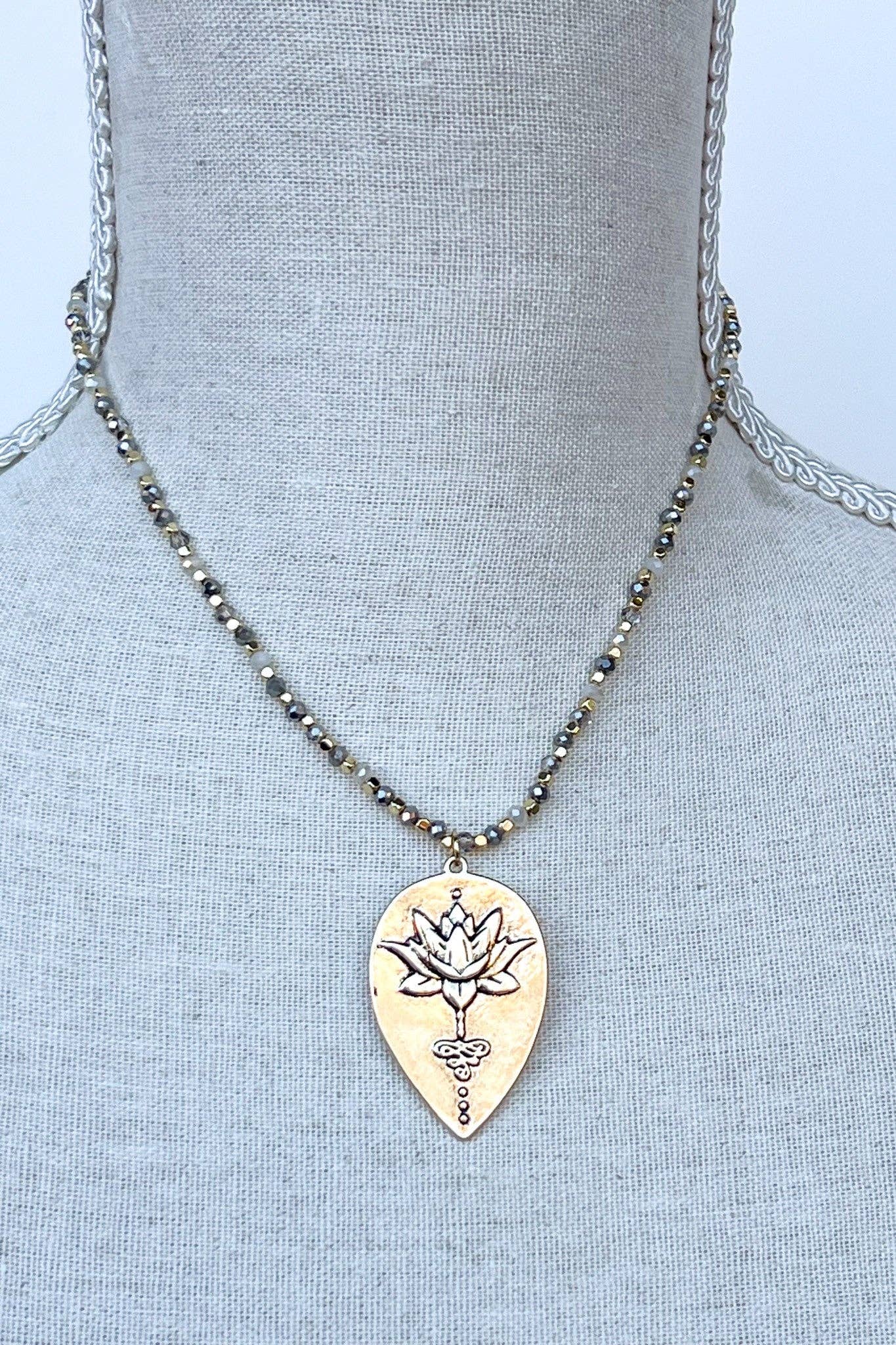 Dream Big Necklace in Gold